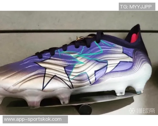 下赛季欧冠联赛用球配色揭晓白薄荷绿紫粉组合引领潮流 下赛季欧冠联赛用球配色揭晓白薄荷绿紫粉组合引领潮流